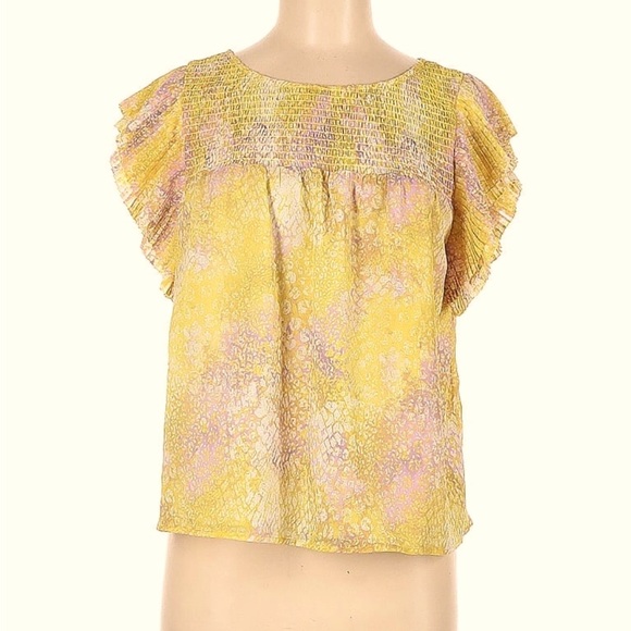 BB Dakota Tops - BB Dakota Yellow Flutter Sleeve Crew Neck Top Size M